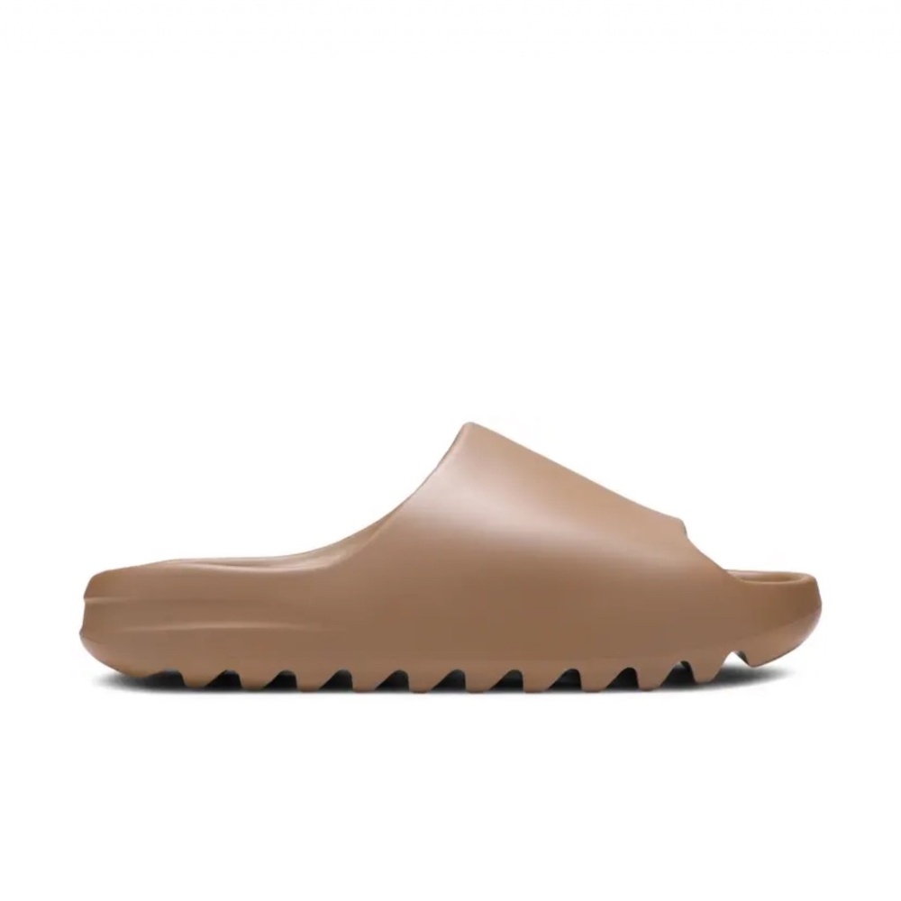 Yeezys Slide